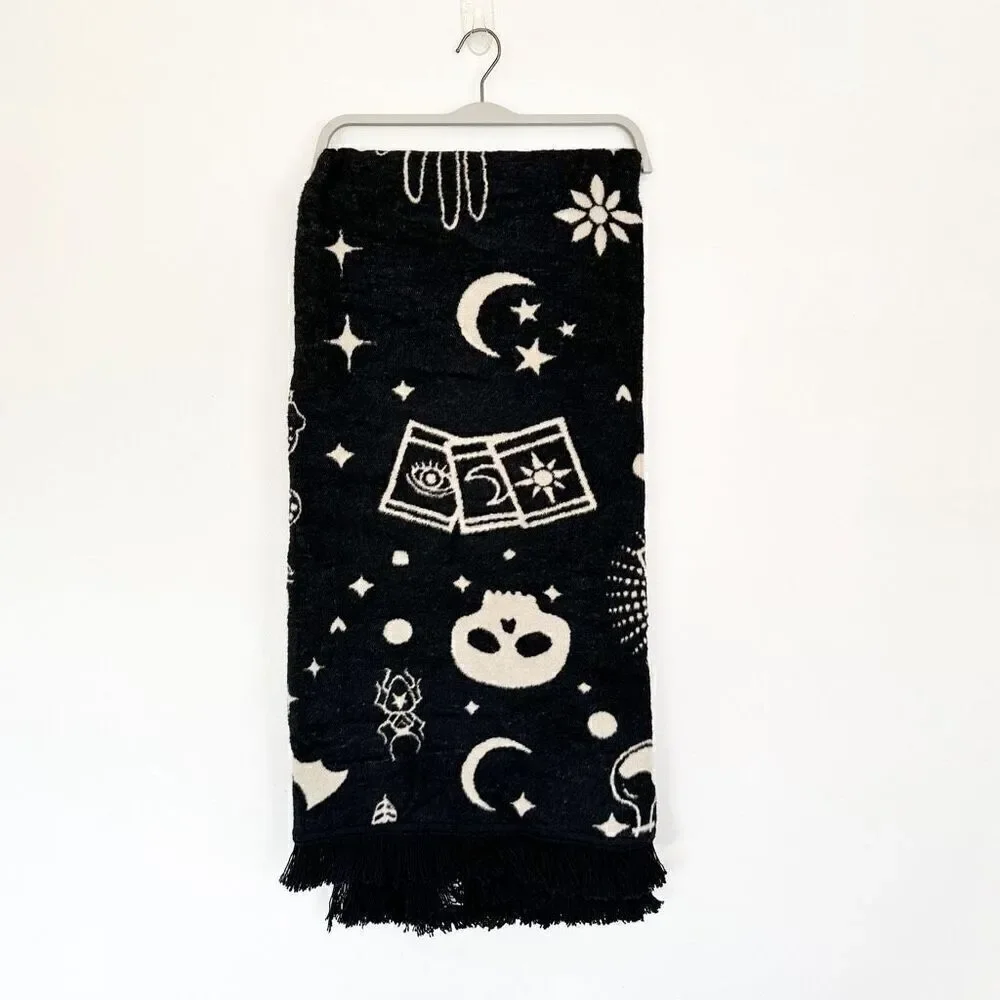 Docofil Halloween Spooky Evil Eye Tarot Selene Goddess Lunar Moon Stars Fringe T